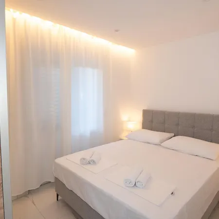 Apartament House Lux - Vodice