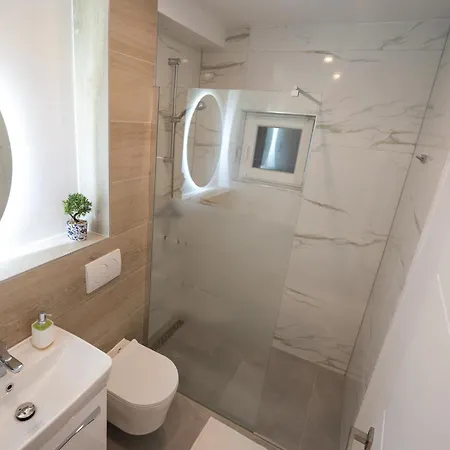 Apartament House Lux - Vodice