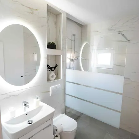 House Lux - Apartment Vodice