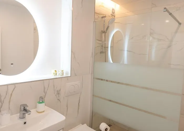 Apartamento House Lux - *