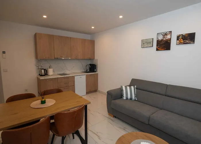 House Lux - * Vodice